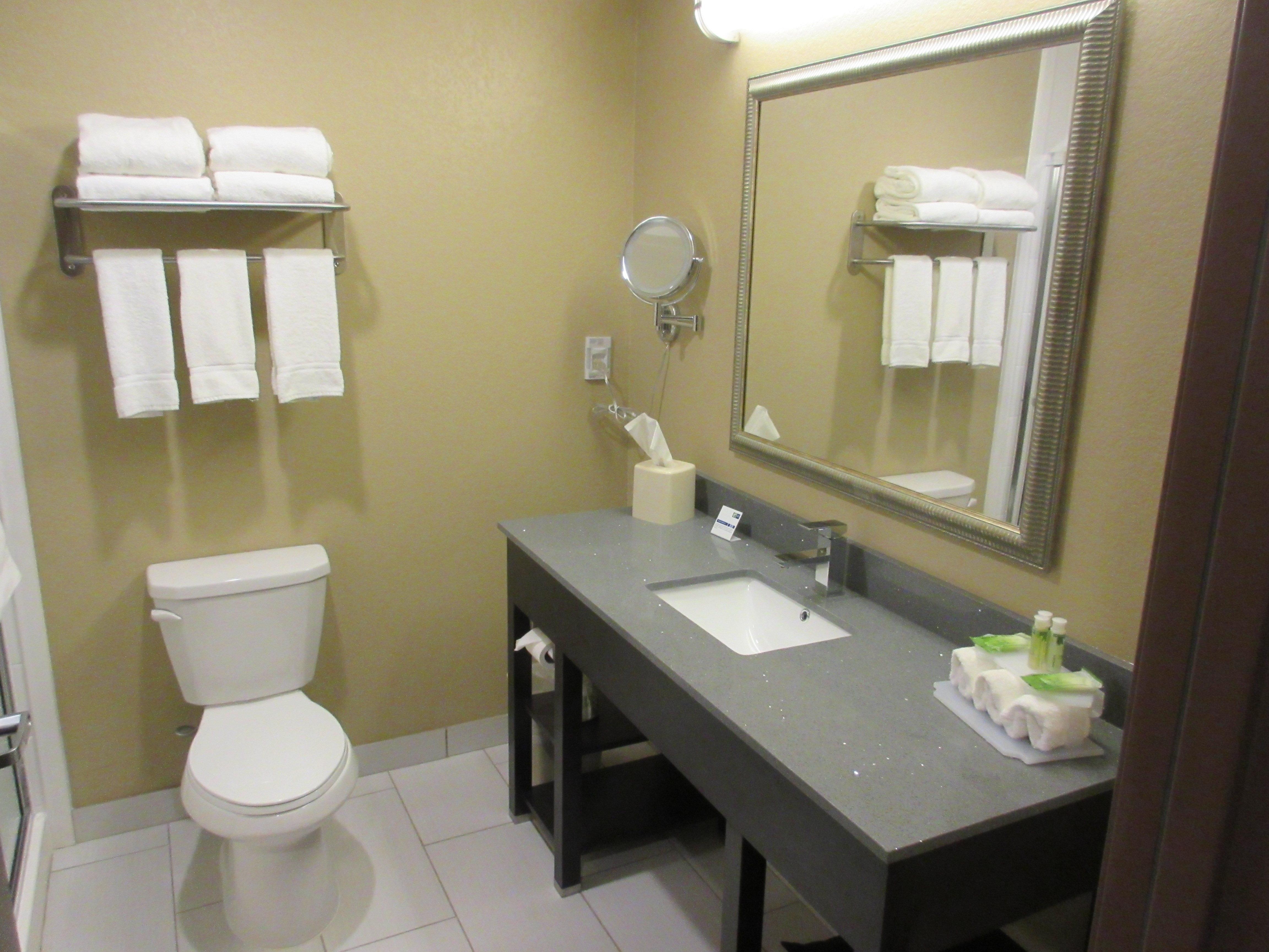 Holiday Inn Express & Suites Butler By Ihg Esterno foto