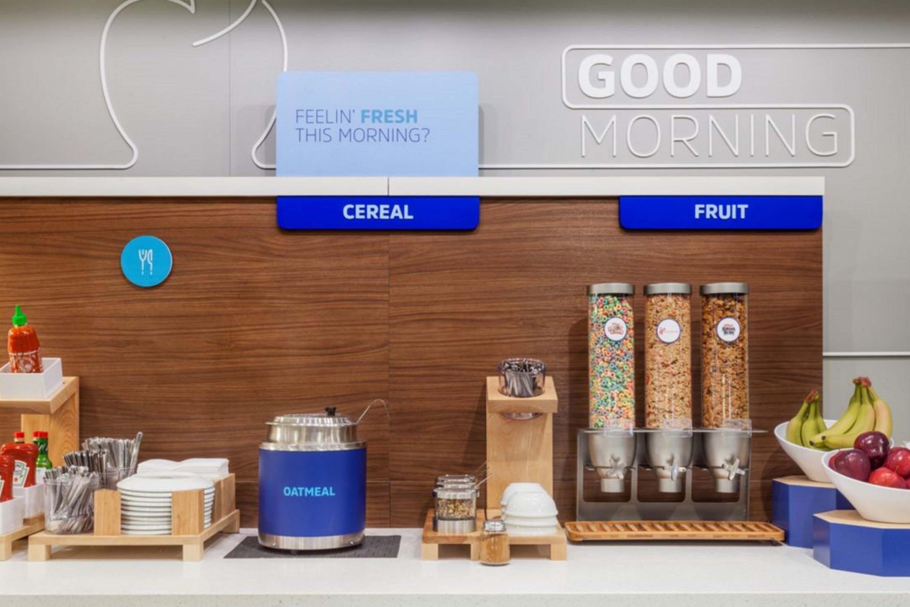 Holiday Inn Express & Suites Butler By Ihg Esterno foto